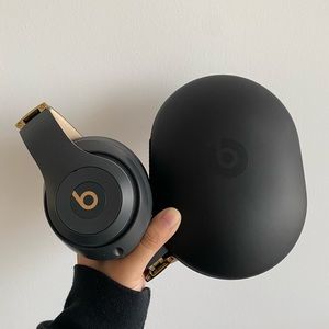 Beats studio 3 - grey gold